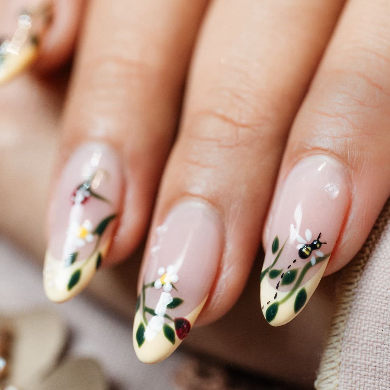 users/businesses/c406e689-3c08-45fc-be02-51cf2e0f84b9/gallaries/2025-07-03 14:47:34.860215-image_cropper_1751539646214.jpg